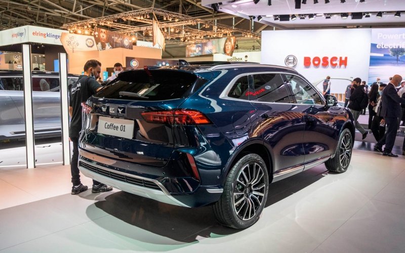 
            От дешевого VW до нового «Гелика»: 10 главных новинок Мюнхена
        