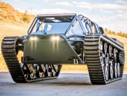 Гусеничный «танк» с 800-сильным мотором пустят с молотка за 30 миллионов рублей
