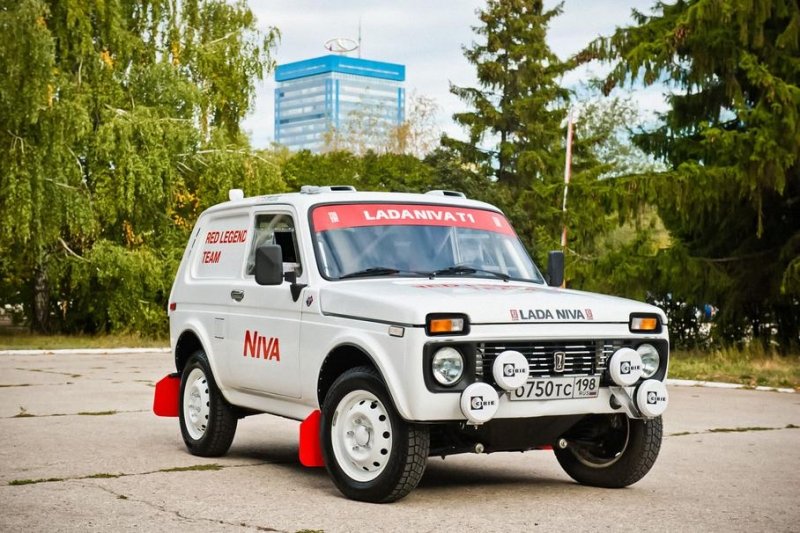 Как будет выглядеть Lada Niva, которая примет участие в «Дакаре»: первое официальное фото