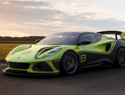 Купе Lotus Emira подготовили для гонок