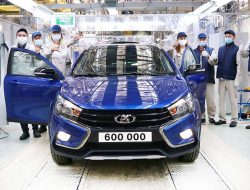 LADA Vesta побила производственный рекорд и отправилась на экспорт