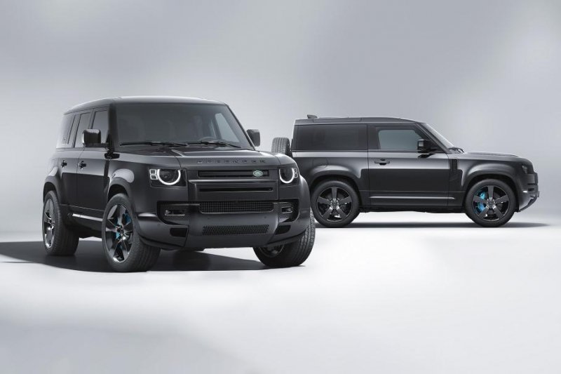 Land Rover посвятил новую спецверсию Defender фильму о Джеймсе Бонде