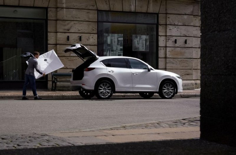 Mazda CX-5 обновился и стал полноприводным по умолчанию