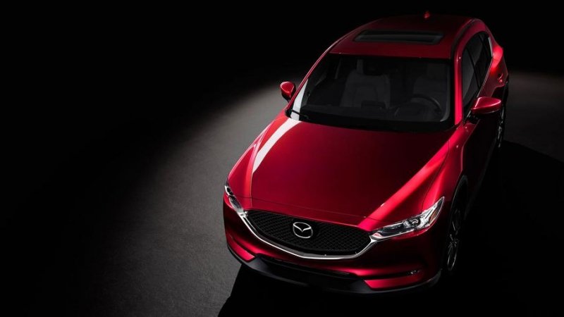 Mazda выпустит заднеприводный кроссовер с рядной шестёркой