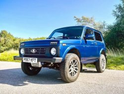 На продажу выставили экспортную Lada Niva с турбомотором и задним приводом