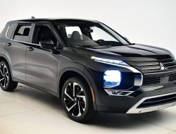 Новому Mitsubishi Outlander дали наивысшую оценку за безопасность