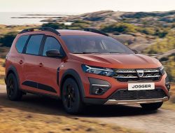 Представлен универсал Jogger на базе Renault Logan