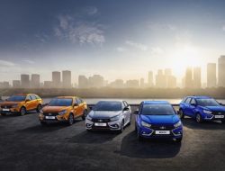 Продажи автомобилей Lada просели почти на треть — и вот почему