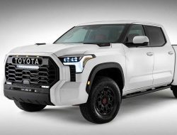 Toyota представила новое поколение Tundra