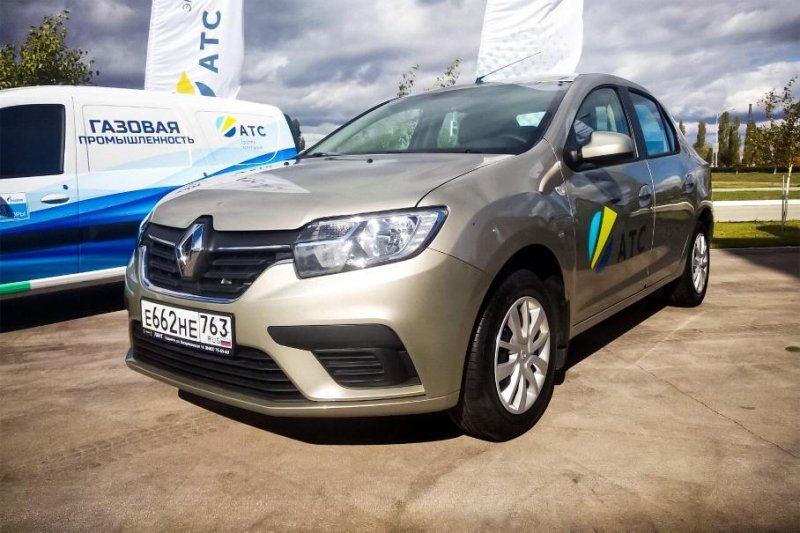 В линейке Renault Logan появится битопливная версия