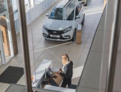 В России подорожали автомобили девяти марок