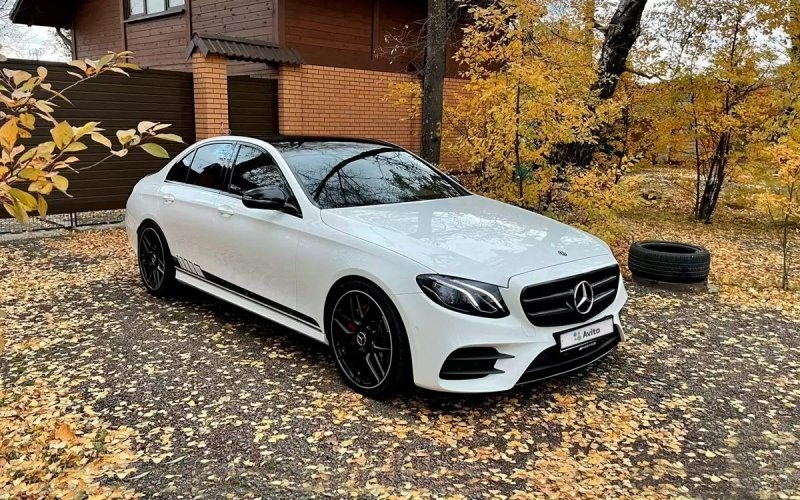 
            Стоимость премиальных автомобилей с пробегом выросла на треть в 2021 году
        