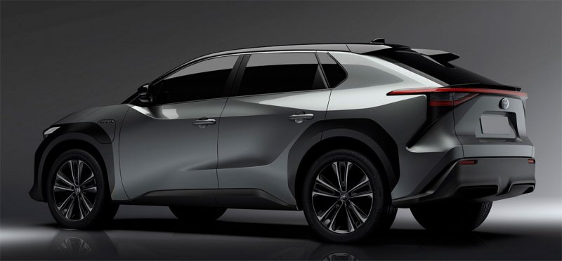
            Toyota назвала характеристики нового кроссовера bZ4X
        