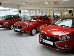 Подорожание Lada, новые Skoda для России и другое. Автоновости дня
