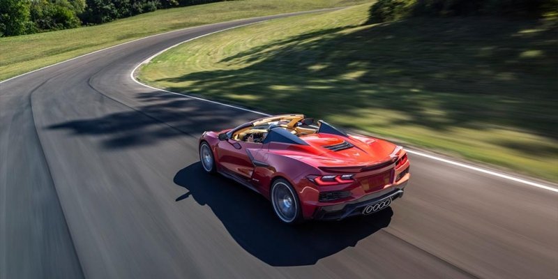 
            Новый Chevrolet Corvette Z06 получил мощнейший мотор V8 в истории
        