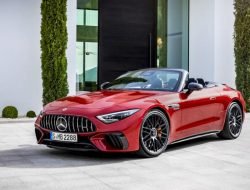 585 л.с. и 3,6 секунды до «сотни»: раскрыты характеристики нового Mercedes-AMG SL