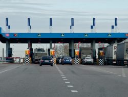 Минтранс предложил увеличить стоимость проезда по платным дорогам