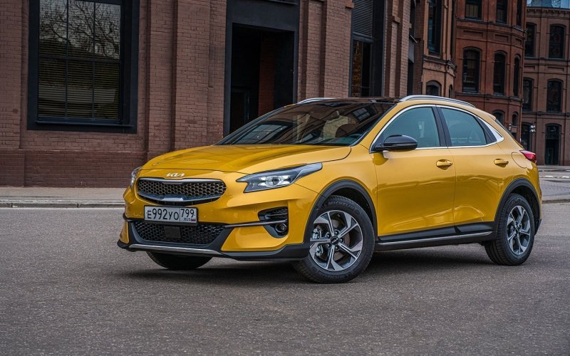 
            Автопарк ГИБДД, новая Hyundai Creta и другое. Автоновости дня
        
