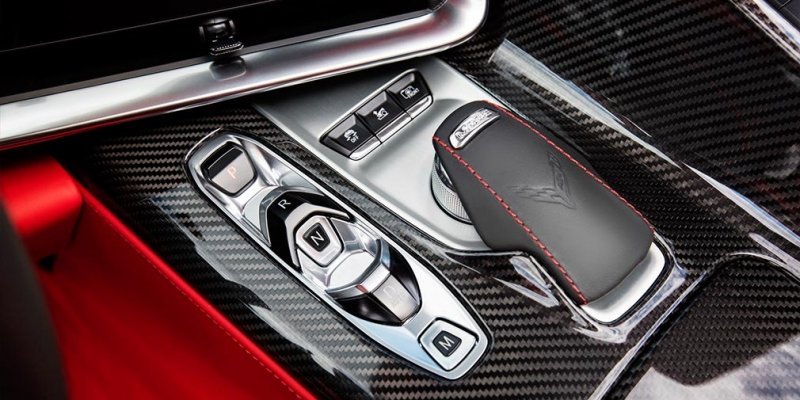 
            Новый Chevrolet Corvette Z06 получил мощнейший мотор V8 в истории
        