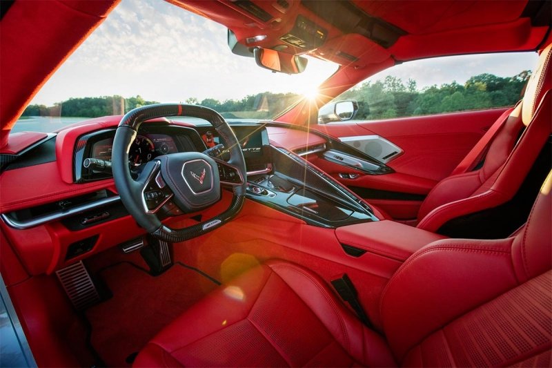 
            Новый Chevrolet Corvette Z06 получил мощнейший мотор V8 в истории
        