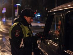 Минюст предложил отнимать у водителей права за систематические нарушения