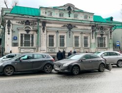 «Учителя» на дороге: как с ними бороться и кто будет виноват в ДТП