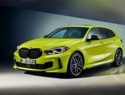 BMW модернизировала самую мощную версию хэтчбека 1-Series