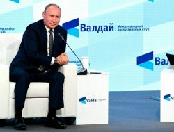 «В Огарево гоняю на них». Путин — о личных впечатлениях от электромобилей