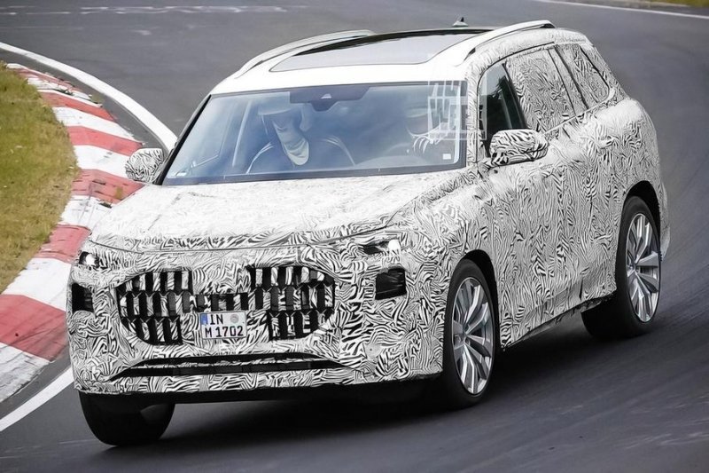 Audi вывела на тесты свой самый большой кроссовер: шпионские фотографии