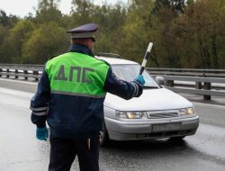 Как нельзя общаться с ГИБДД, Lada Vesta-2022 и другое. Автоновости дня