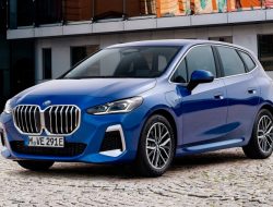 BMW представила компактвэн BMW 2-Series Active Tourer нового поколения