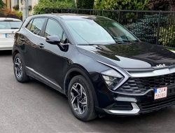 Появились первые снимки базовой версии нового Kia Sportage для Европы