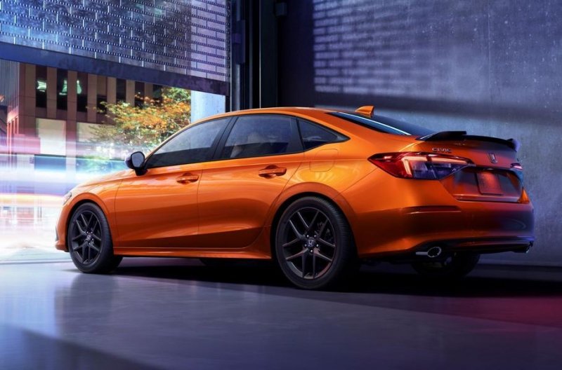 Бюджетный Type R: представлен новый Honda Civic Si