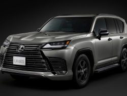 Новый Lexus LX получил версию для бездорожья