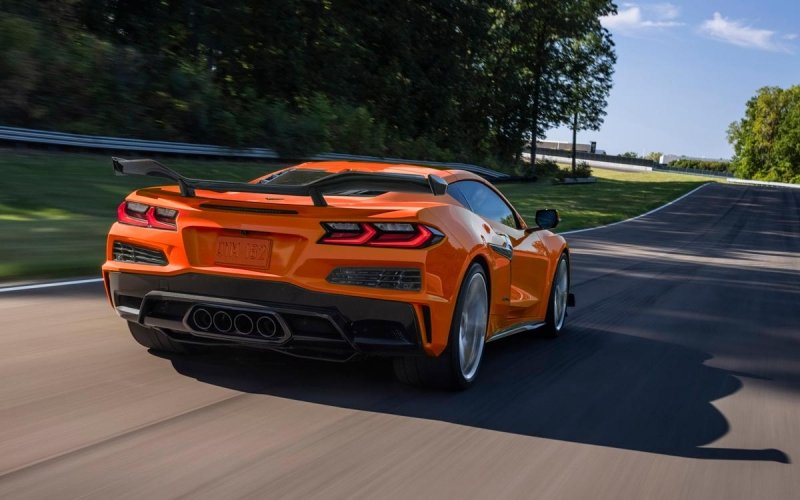 
            Новый Chevrolet Corvette Z06 получил мощнейший мотор V8 в истории
        