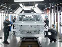 В Ford оценили возможность возвращения легковых автомобилей в Россию