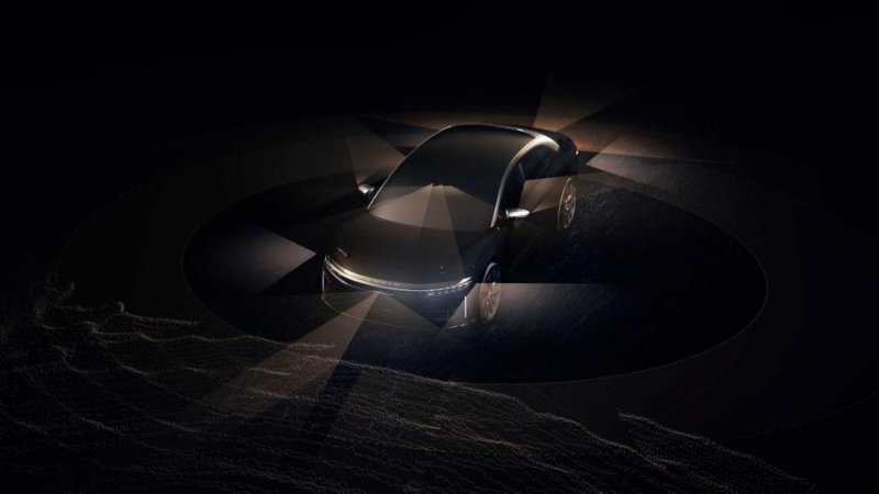 Lucid представил автопилот DreamDrive для самого дальнобойного в мире электрокара