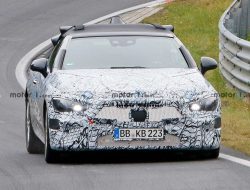 Mercedes-Benz вывел на тесты новую модель GLE
