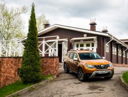 Renault подняла стоимость кроссоверов в России