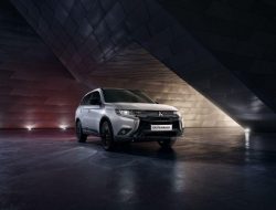 Российскому Mitsubishi вернули «черную» спецверсию