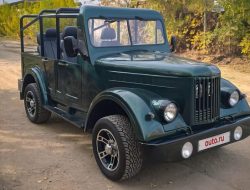 Самодельный ГАЗ-69, собранный из разных автомобилей, продают по цене Toyota Land Cruiser 300