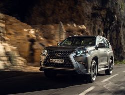 Стартовали российские продажи Lexus GX460 с новой мультимедиа и не только