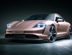 В России отзывают Porsche: автомобили могут стать неуправляемыми