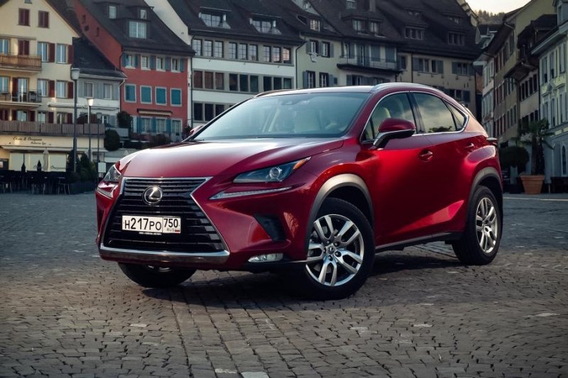 В России подорожали Lexus. Одна модель прибавила 430 тысяч рублей