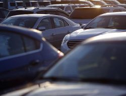 В России продолжают дорожать подержанные автомобили