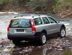 Volvo отзывает почти 200 000 автомобилей из-за убийственных подушек безопасности