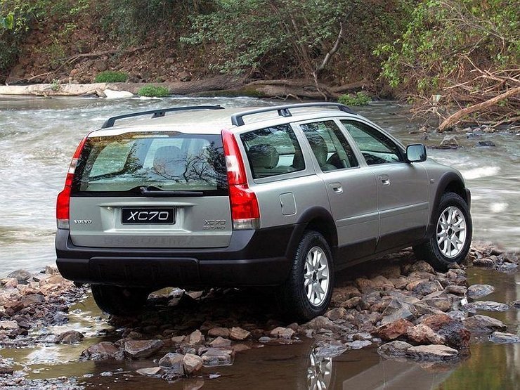 Volvo отзывает почти 200 000 автомобилей из-за убийственных подушек безопасности