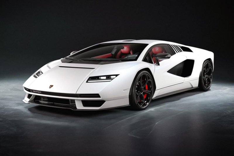 Возрожденный Lamborghini Countach пытаются перепродать за тройную цену