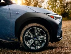 Subaru Solterra: новое фото и дата премьеры