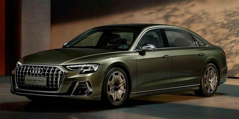 
            Audi обновила флагманский седан A8
        